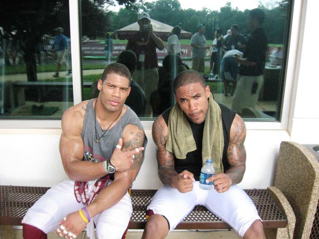 Look at this pic of LaRon Landry Talk About the Falcons.